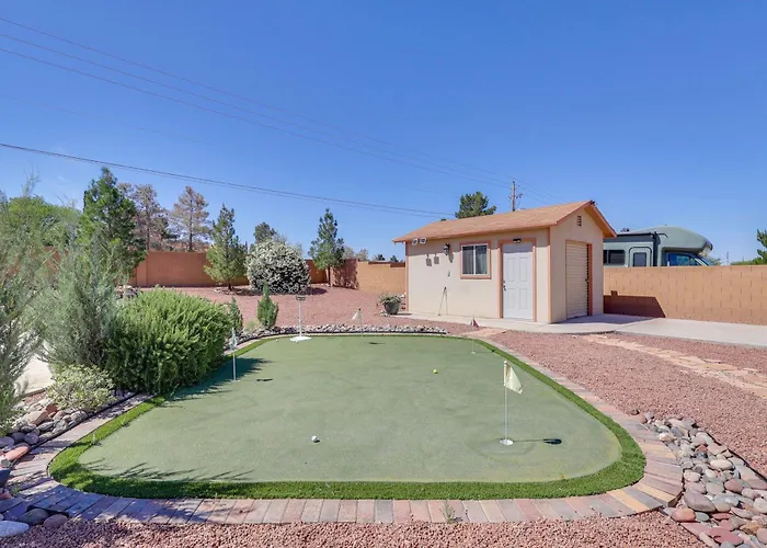 Mtn-view W/ Putting & Ping-pong Vakantiehuis Kingman